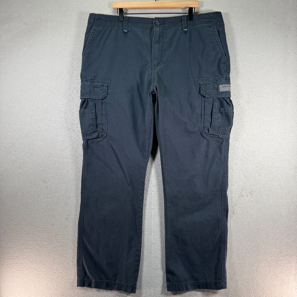Unionbay Cargo Pants Men 42x32 Navy Blue Straight Leg Classic Comfort Sportswear
